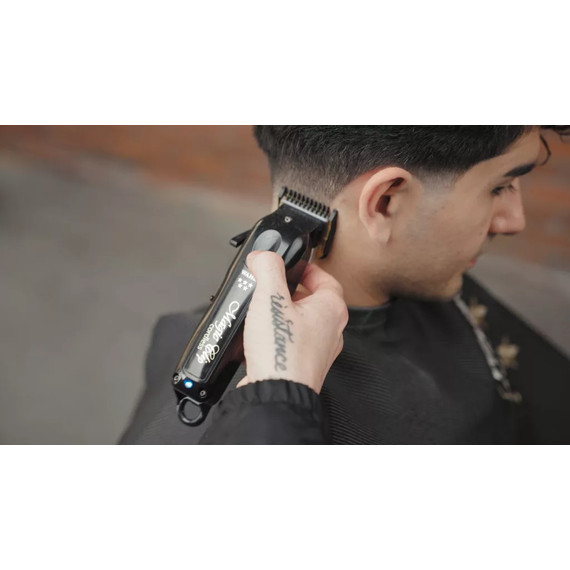 Wahl Magic Clip Black fekete vezeték nélküli hajvágógép